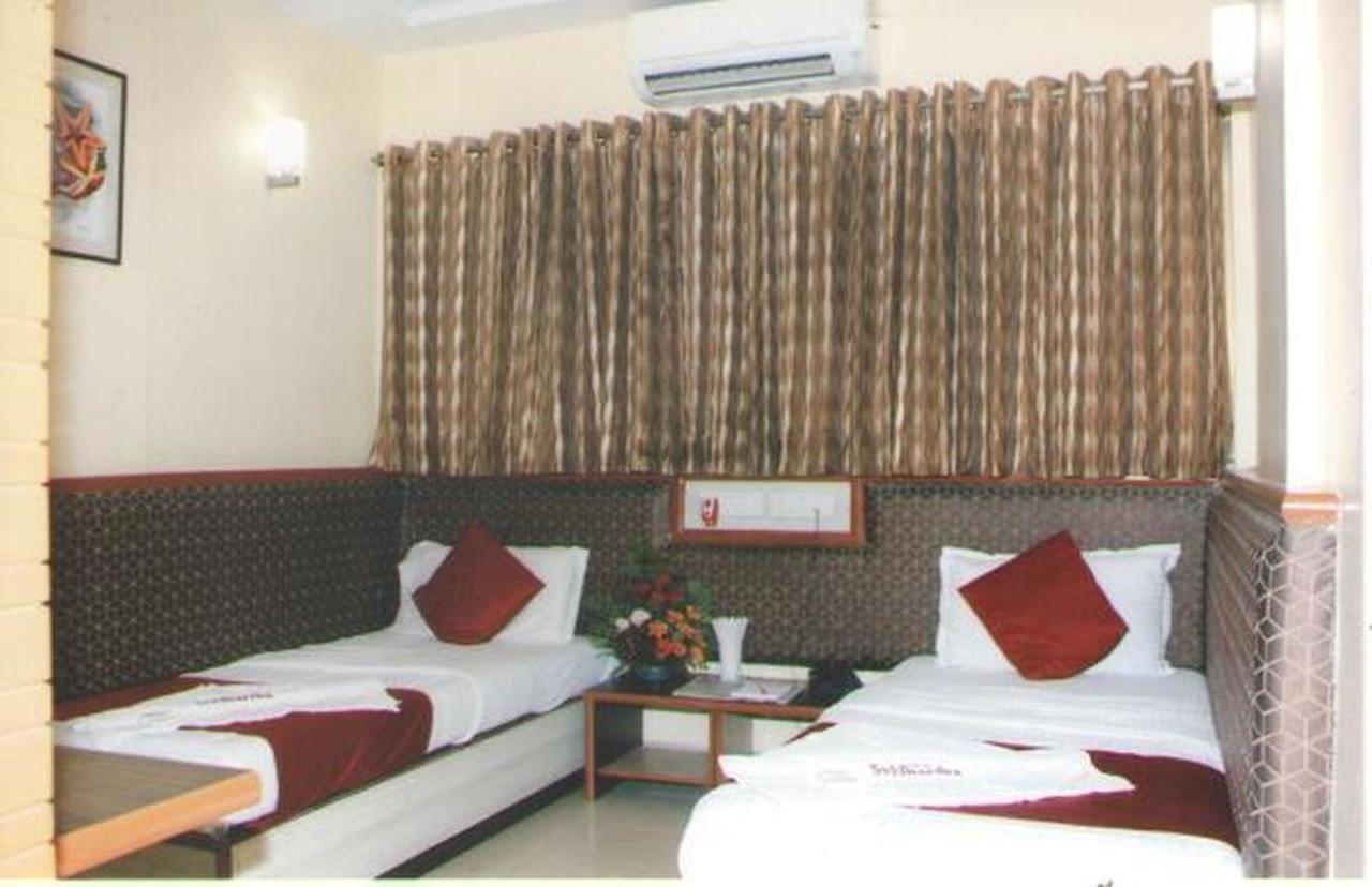 Hotel Siddhartha Mumbai Exterior foto